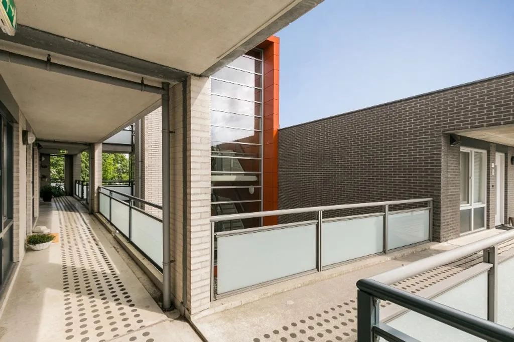 Rõdu - Galerij Flat with Garage in Drachten