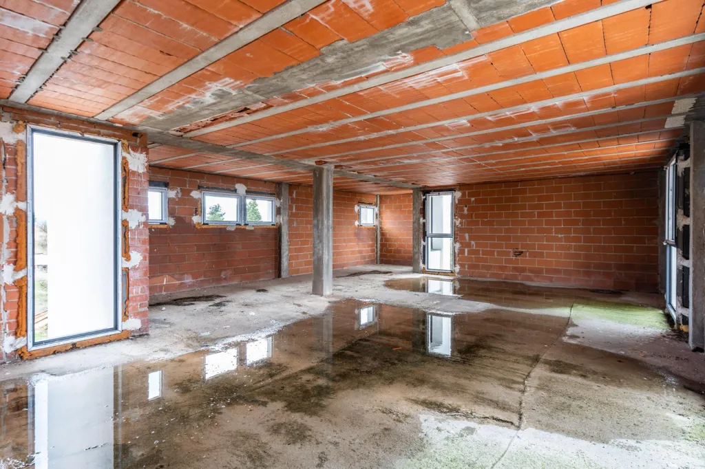 Pièces - Luxury Villa Project with Pool in El Espinar