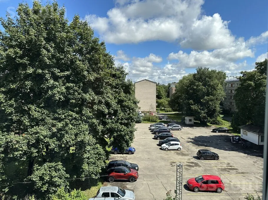 Extérieur - Bright 2-Bedroom Apartment in Šampēteris