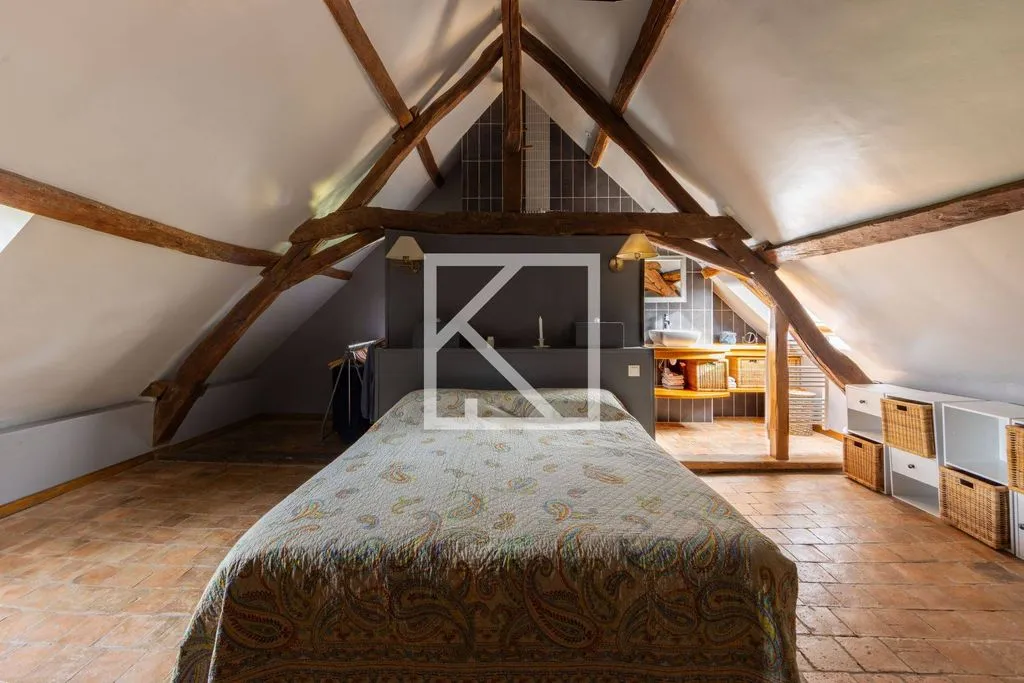 Pièces - Maison de Luxe avec Piscine à Chevillé