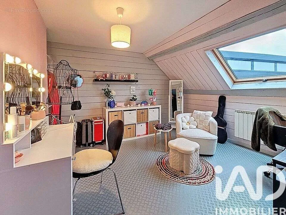 Magamistoad - Charming Character House with Pool in Sin-Le-Noble