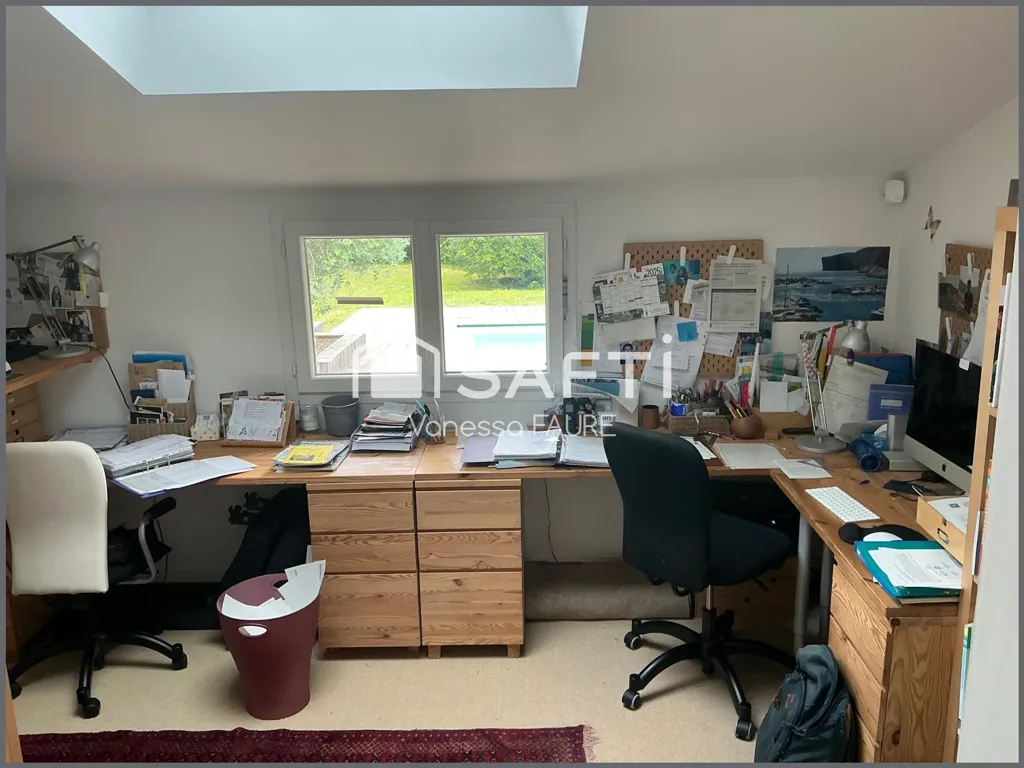 Bureau - Demeure en Pierre avec Piscine Chauffée près de Créon