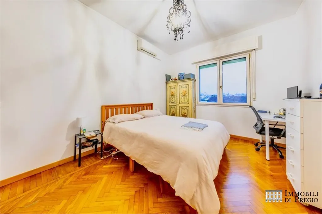 Chambres - Charming Trilocale with City View in Milan