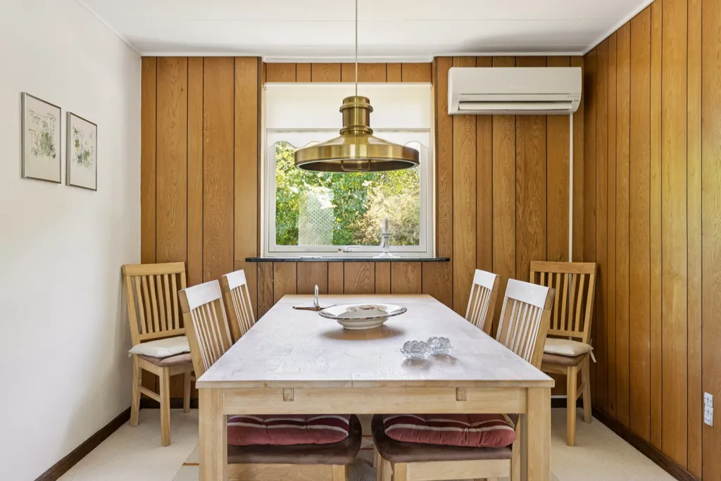 Dining Room - 1975 Summerhouse with Garden in Slagelse
