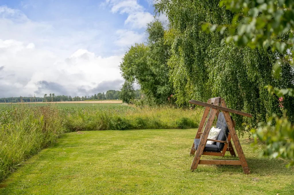 Jardin - Charming Villa with Garden in Lantligt Setting