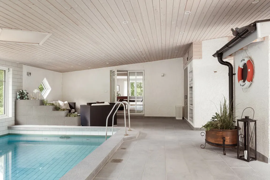 Bassein - Country Souteräng Villa with Pool in Sweden