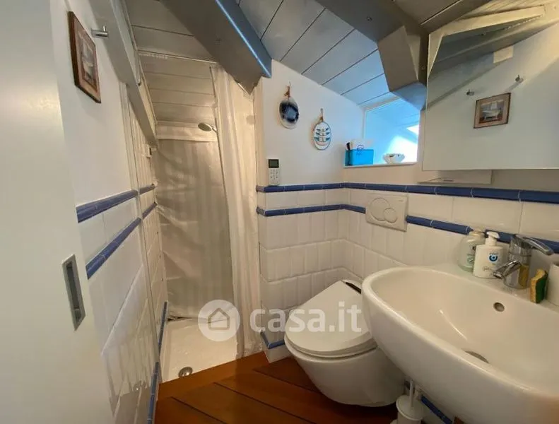 Salles de bain - Triplex with Sea View in Varazze