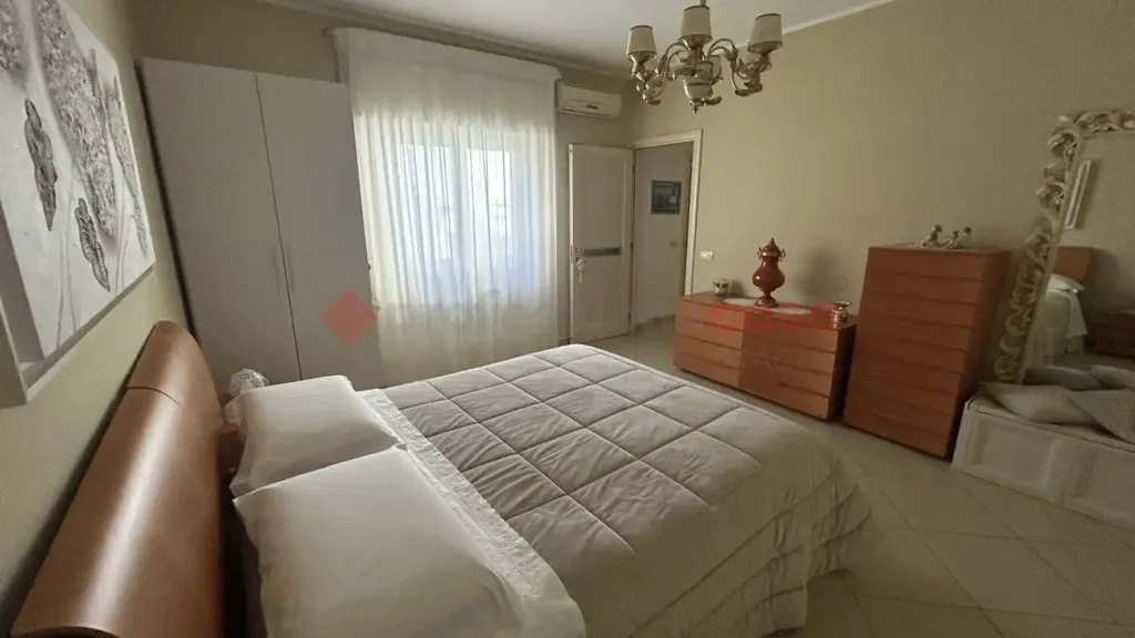 Chambres - Refurbished Apartment with Double Exposure in Grottaglie