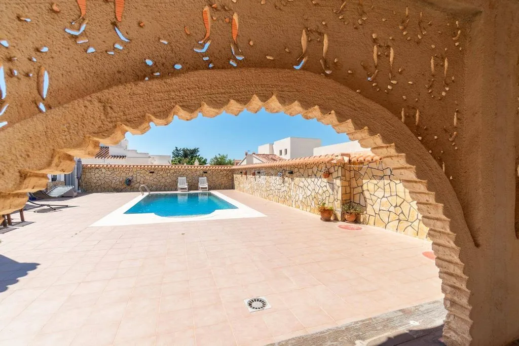 Pool - Luxury Villa with Pool in Torrevieja