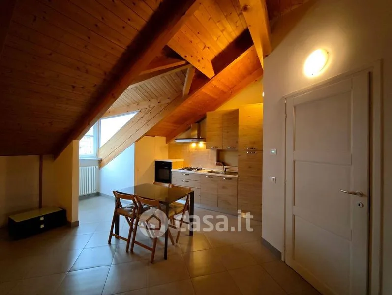 Pièces - Modern Studio with Lift in Biella Centre