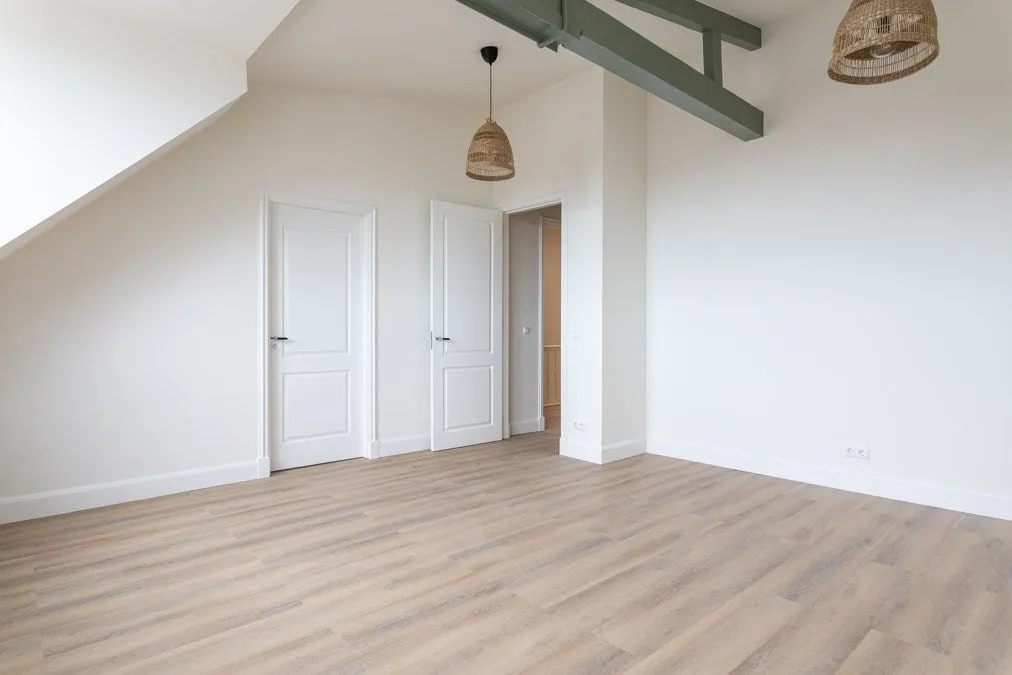 Appartement 6 pièces à Den Haag