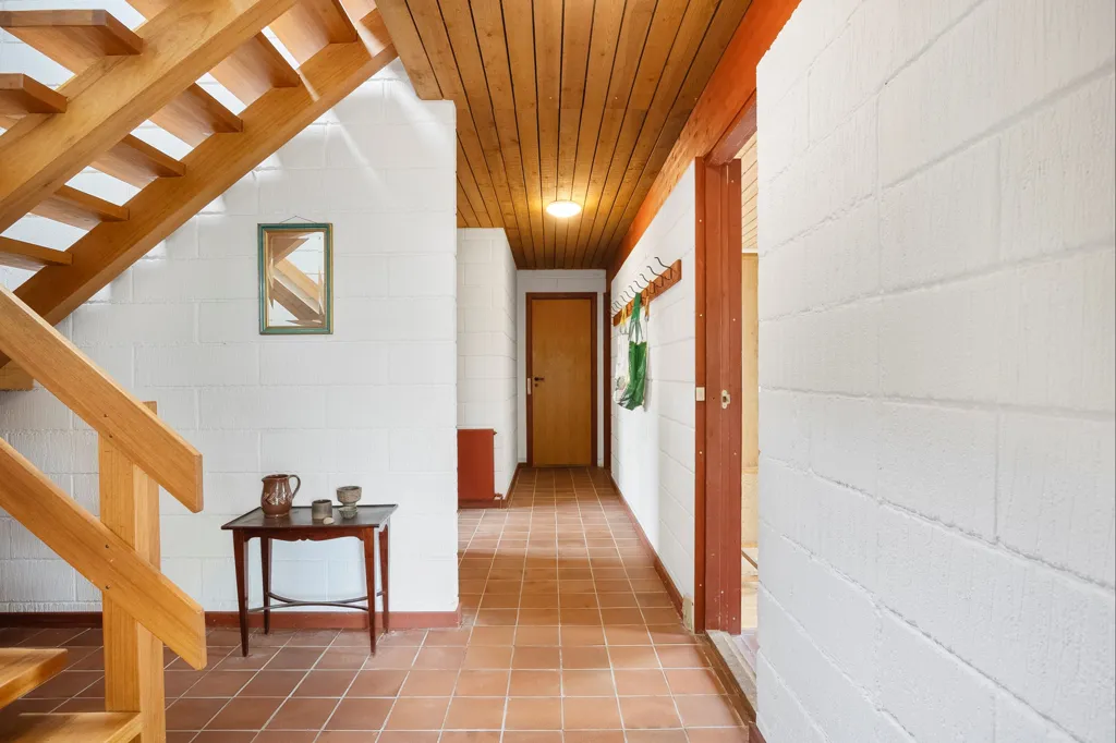 Pièces - Detached Villa with Large Garden in Morud
