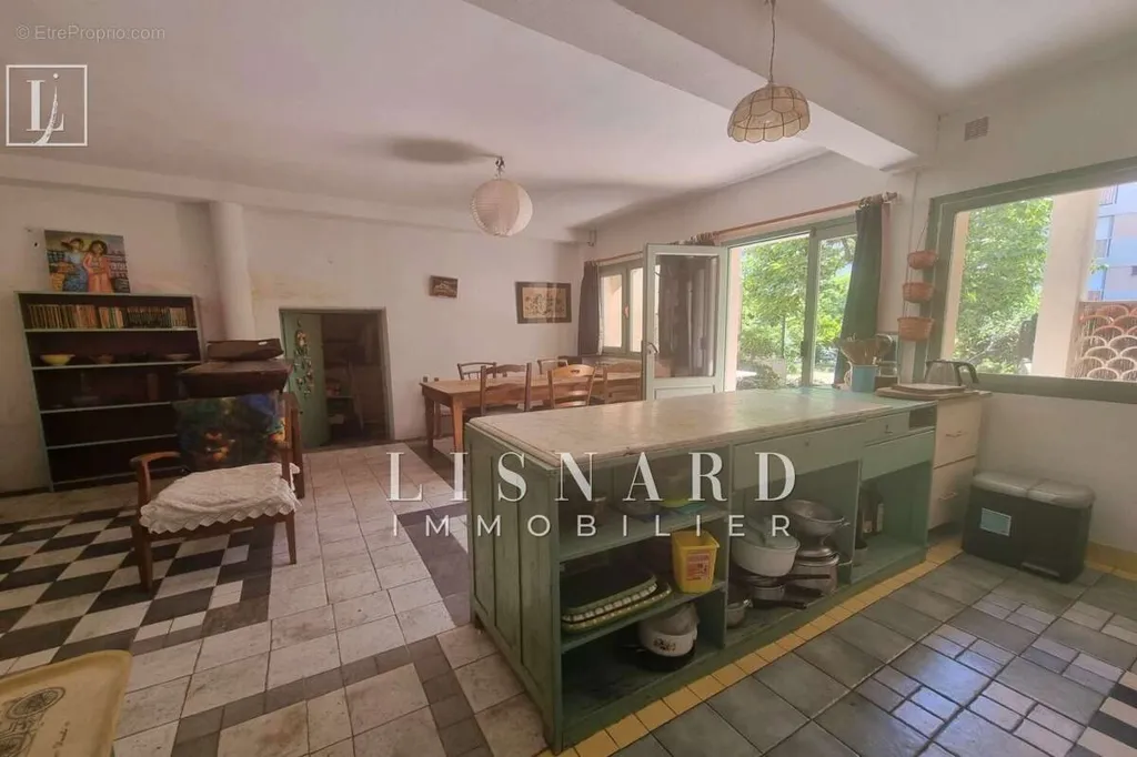 Köök - Basement Apartment with Garden in Vallauris