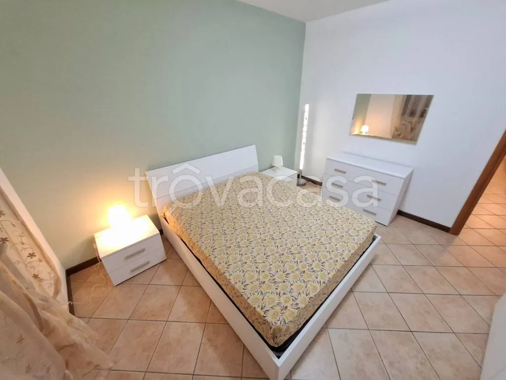 Bedrooms - Fully Furnished Flat in Bregnano