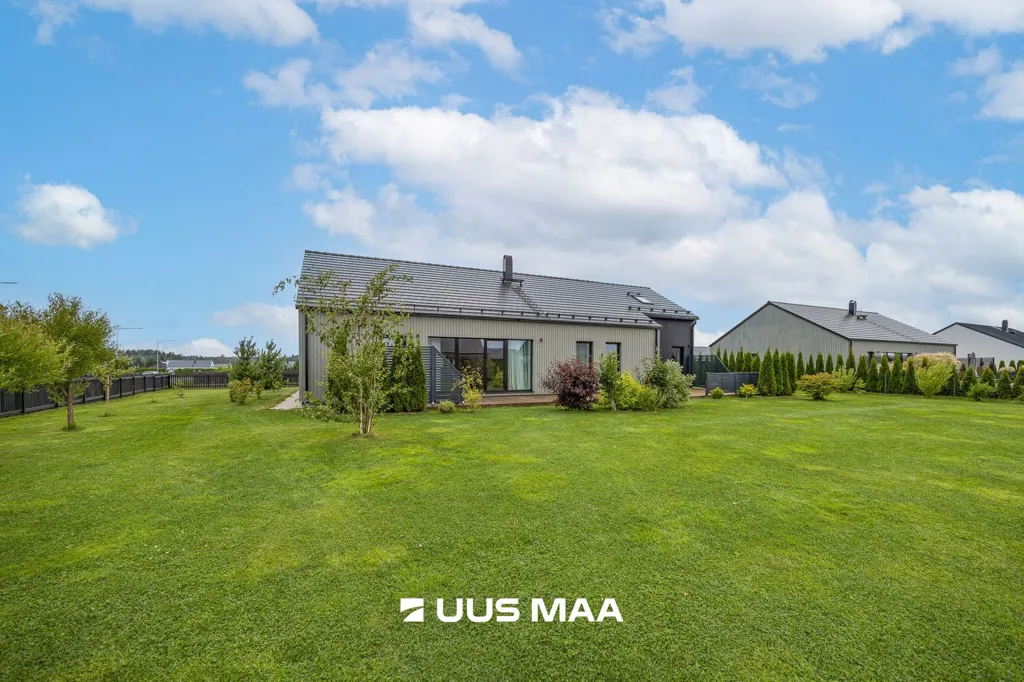 Giardino - Stone Cottage with Terrace in Uuesalu