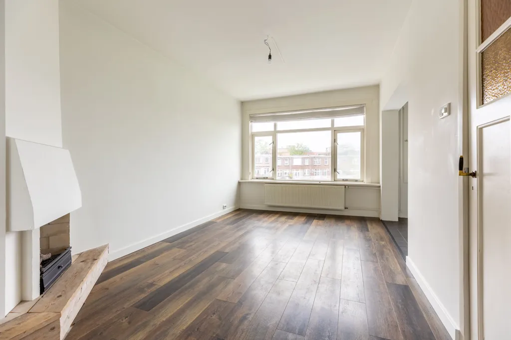 4-toaline korter asukohas Rotterdam