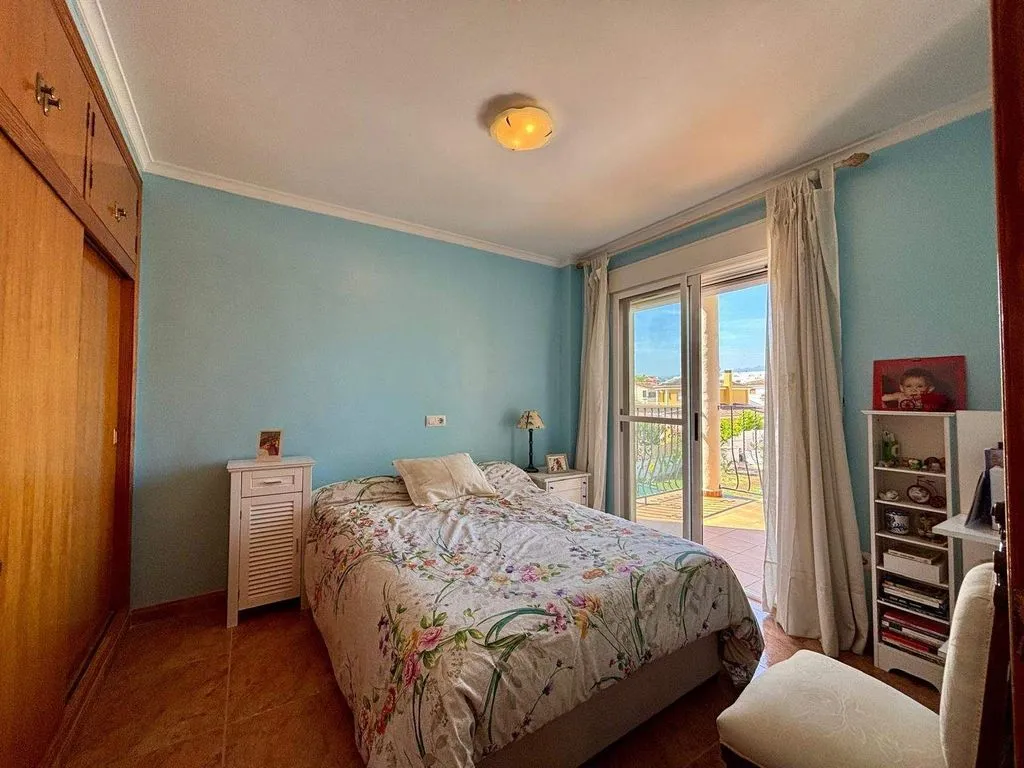 Chambres - Luxury Detached House with Garden in Daimús