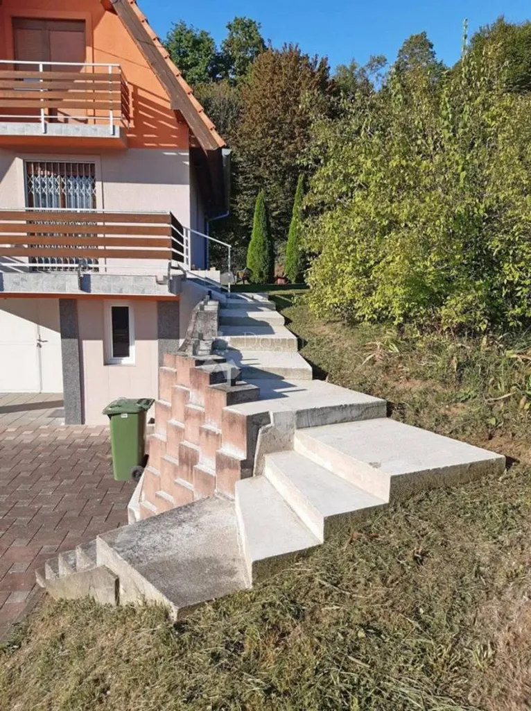 Extérieur - Holiday Home with River View in Netretić
