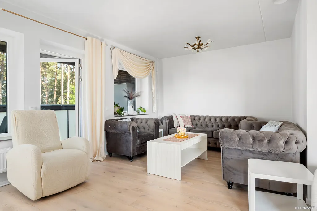 Elutuba - Modern Flat with Balcony in Norrmalm, Borås