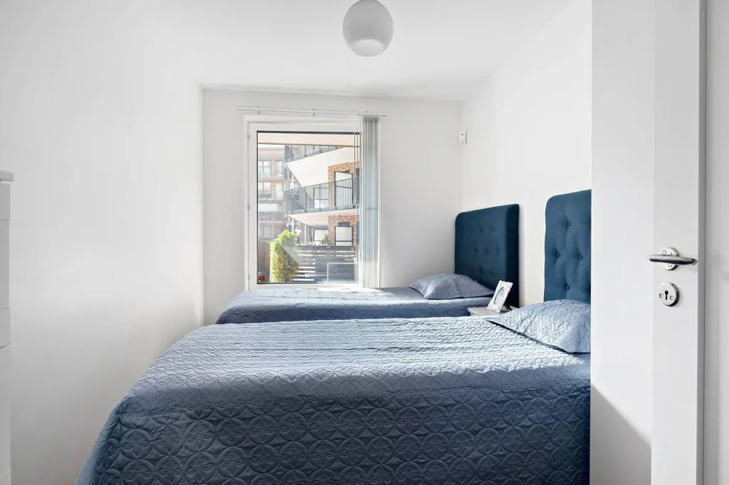 Magamistoad - Modern Flat with Shared Rooftop in Jakobsberg
