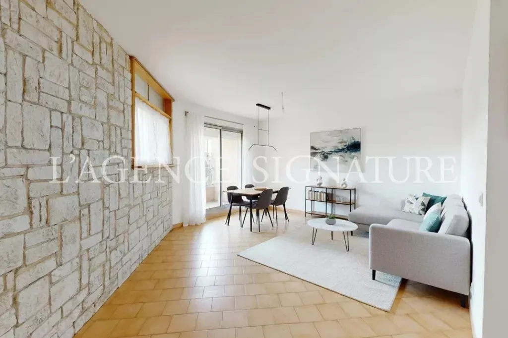 Elutuba - Traversant Apartment with Terrace in Le Cannet