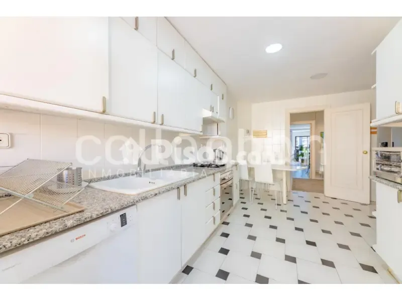 Köök - Apartment with Balcony in Aragón, Valencia