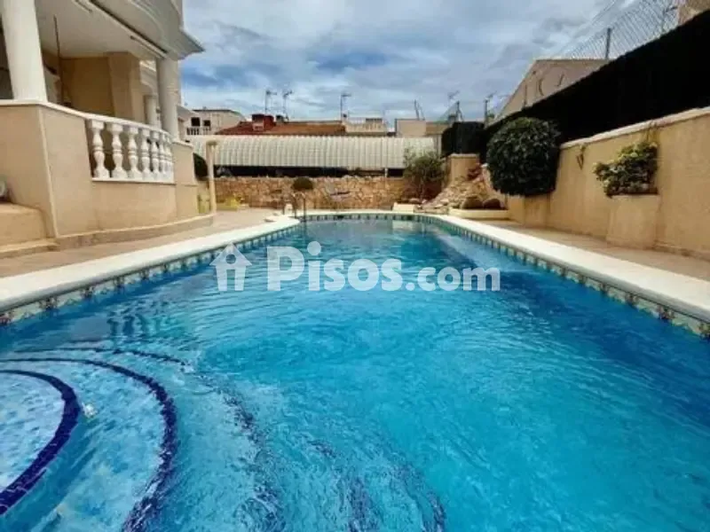 Pool - 2-Bed Apartment with Terrace in Torrevieja