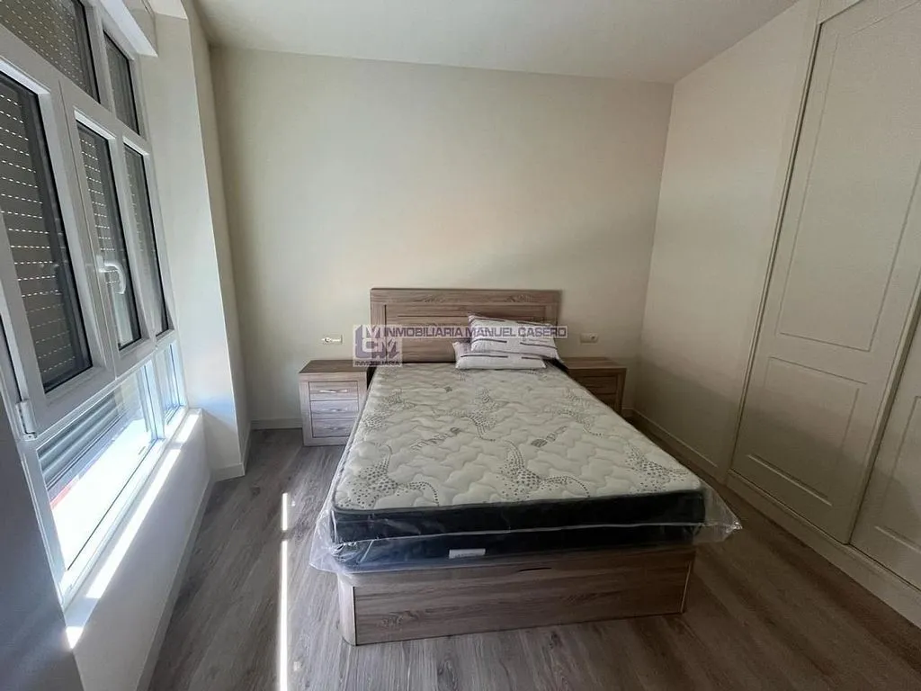 Chambres - Modernised Studio with Garage in Monumental City