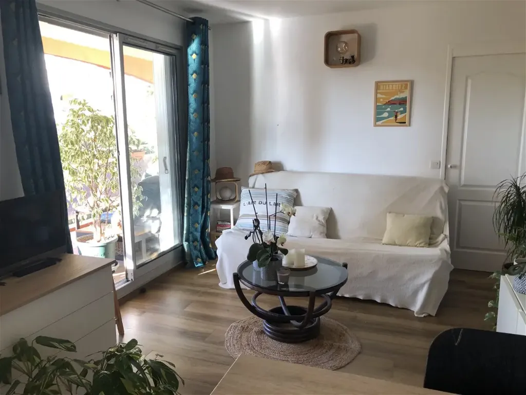 Soggiorno - Meubled Flat with Terrace in Le Cannet