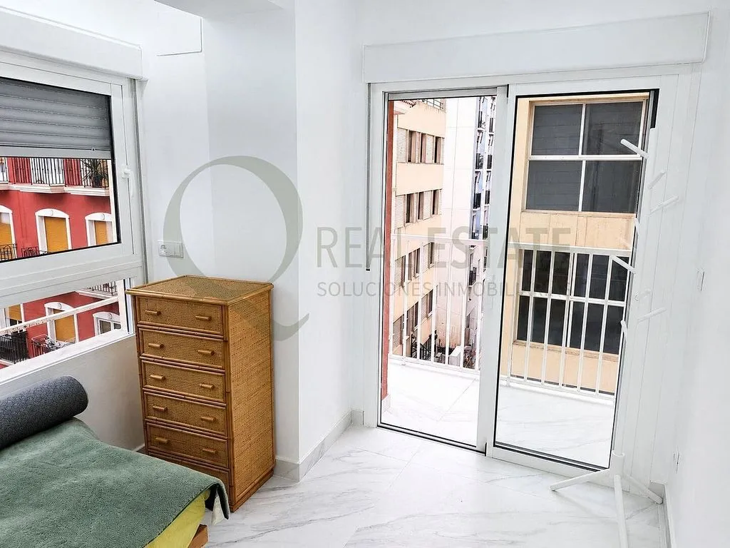Magamistoad - Modern Flat with Balcony in Alicante Centre