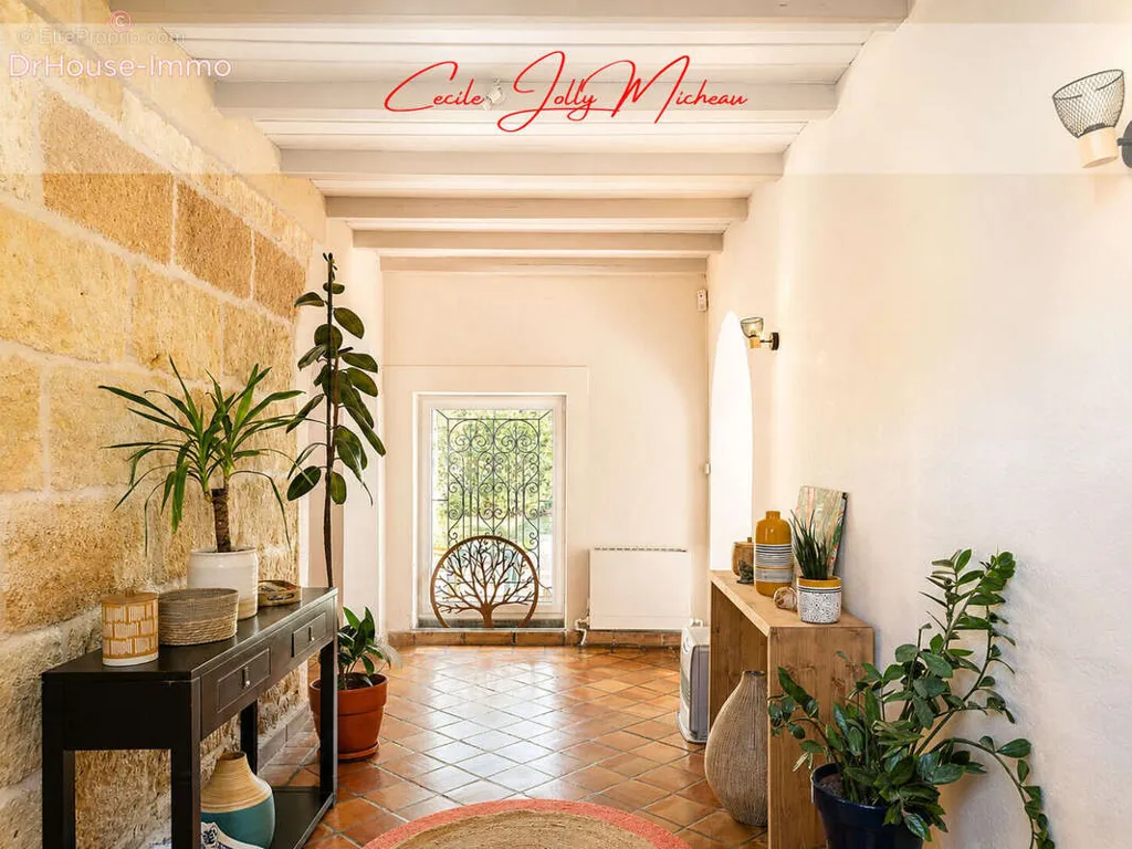 Maison 7 pièces à Blaye