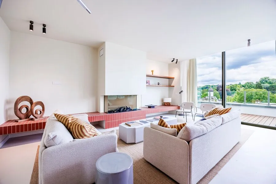 Séjour - Penthouse Moderne avec Vue Panoramique à Ukkel