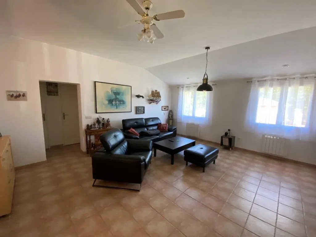 Soggiorno - Detached House with Studio near St Savin