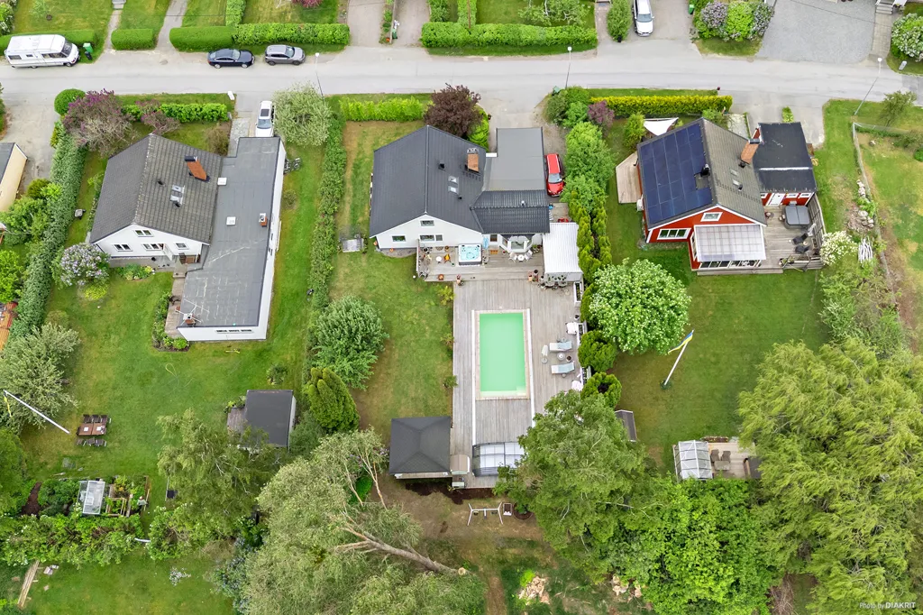 Vue aérienne - Villa with Pool in Stenhamra