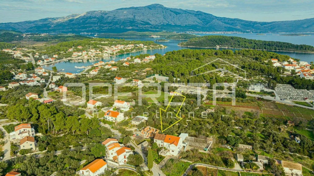 Vista aerea - Multi-Functional House with Sea View in Lumbarda