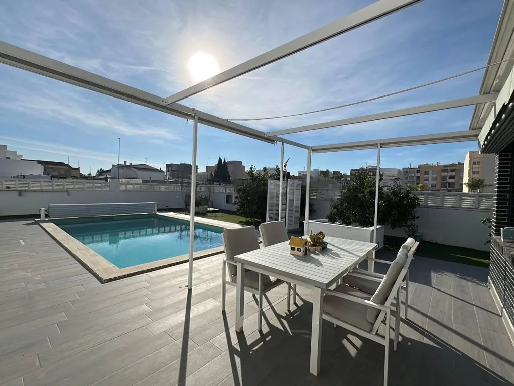 Piscine - Modern Villa with Pool in Dénia