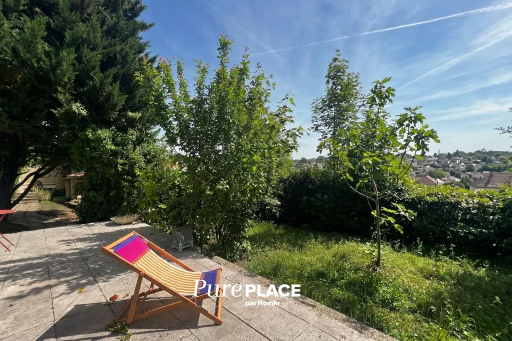 Aed - Charming House on Pedestrian Path in Chaville