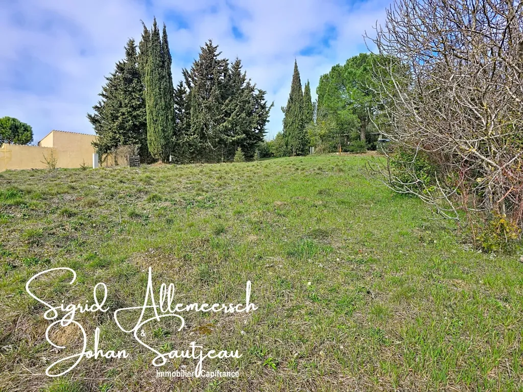 Jardin - Terrain à Montclar avec Accès Électrique