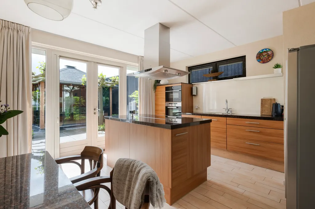 Kitchen - Semi-Bungalow with Private Garden in Markelo