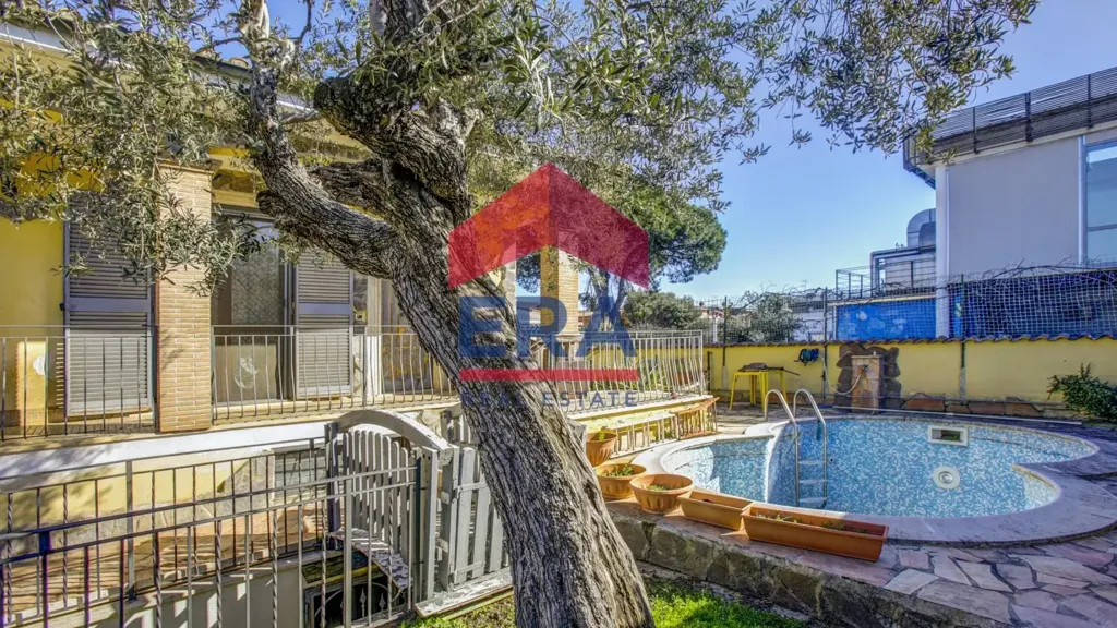 Piscine - Villa with Garden in Nuova Florida, Ardea