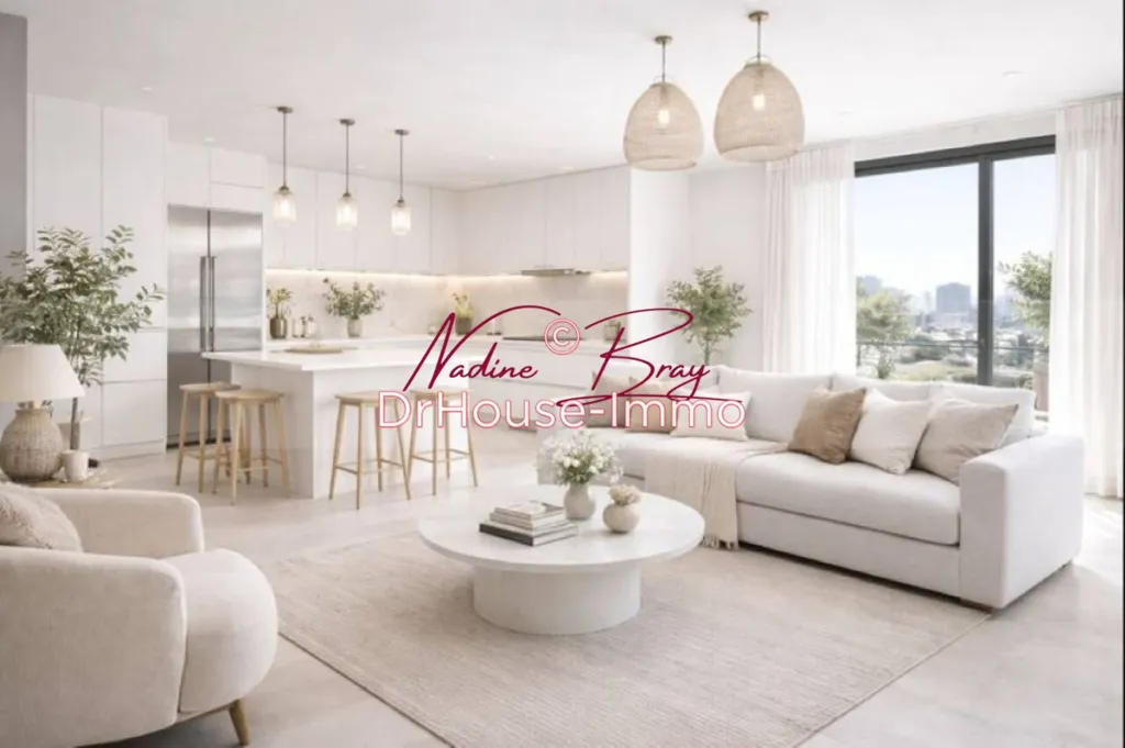 Elutuba - 3-Bed Apartment with Balcony in Cognin