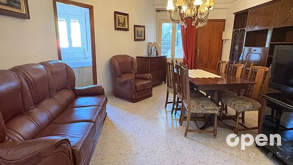 Söögituba - Apartment with Garage in Terrassa