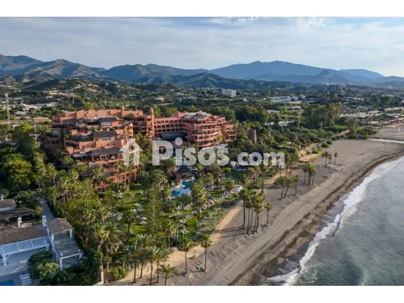 Luxury Apartment with Jacuzzi Terrace in Estepona