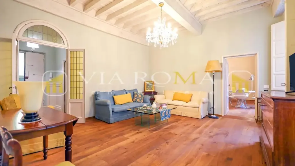 Elutuba - Luxury Flat with Period Features in Lucca
