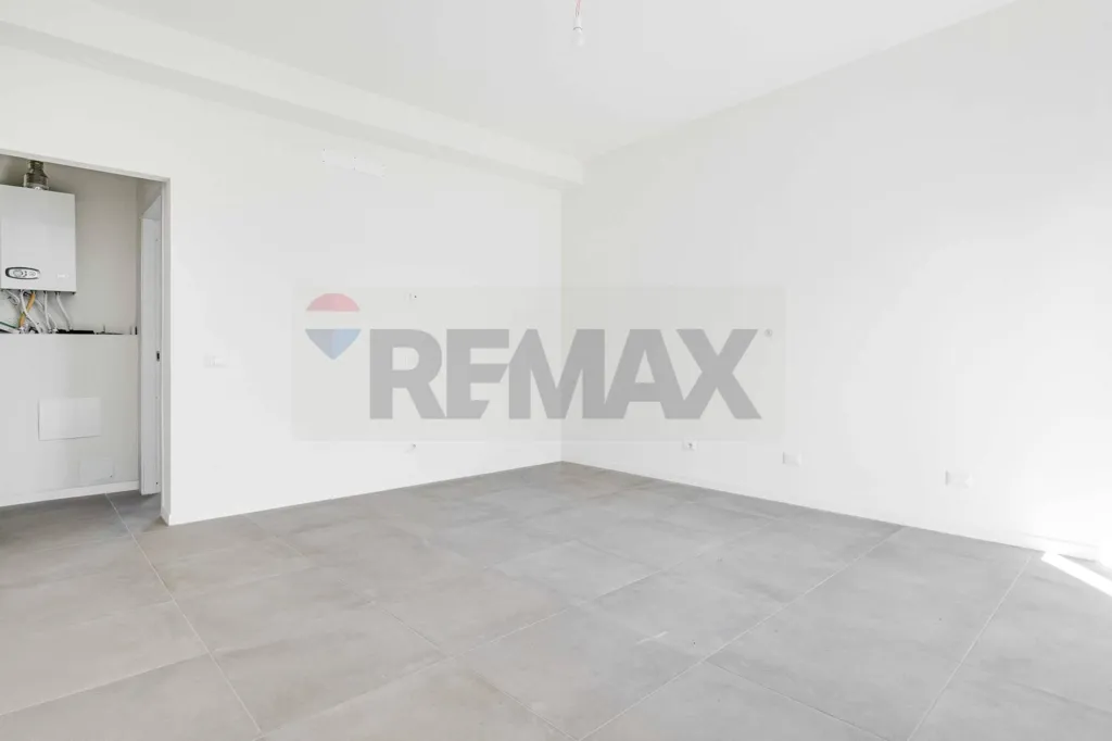 Pièces - Modernised Two-Bedroom Apartment in Arsago Seprio