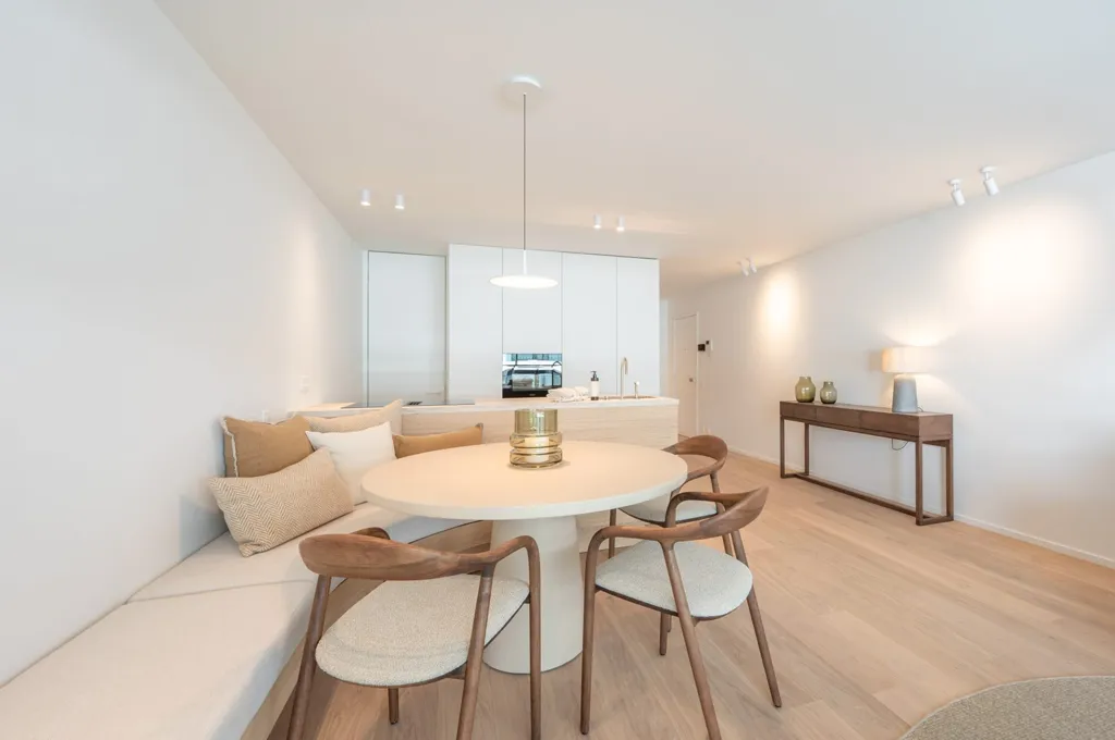 Salle à manger - Appartement Rénové dans le Triangle d'Or à Anvers