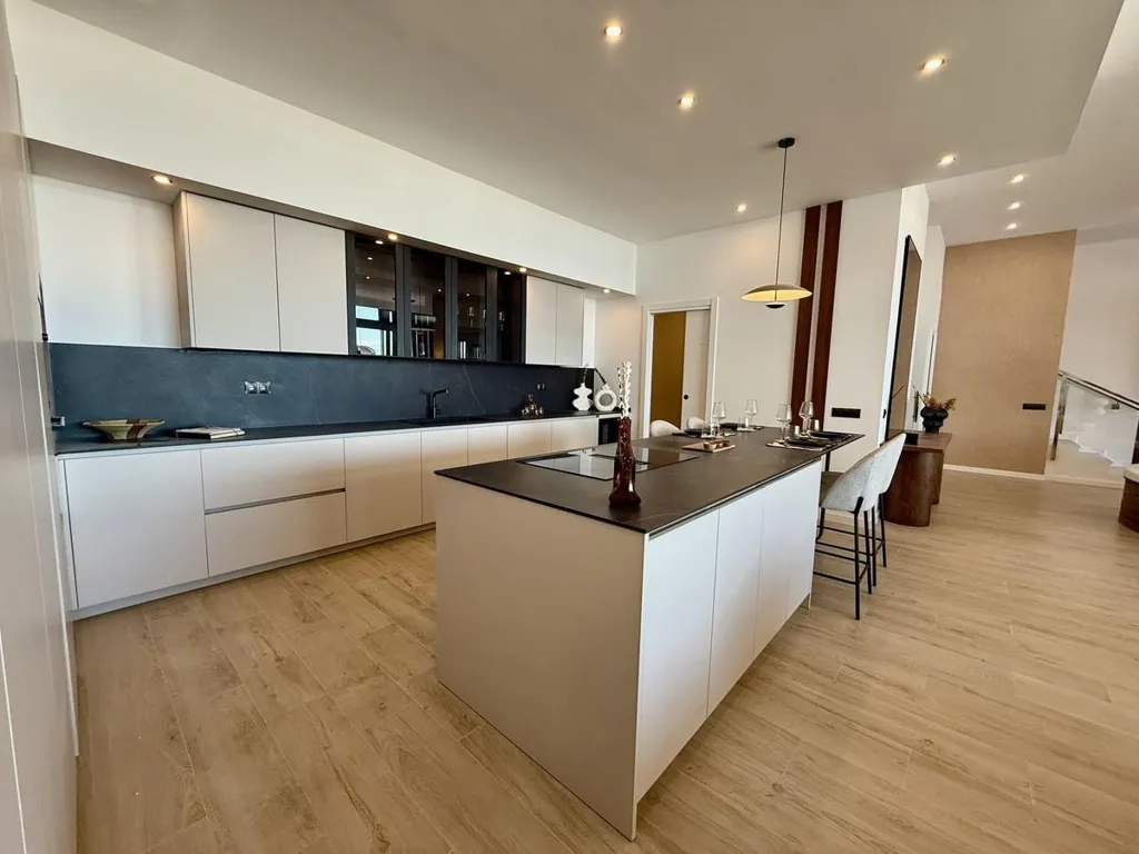 Kitchen - Modern Villa with Sea Views in Benalmádena