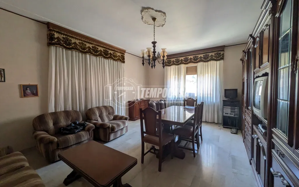 Söögituba - Spacious Apartment with Balconies in Pont-Canavese