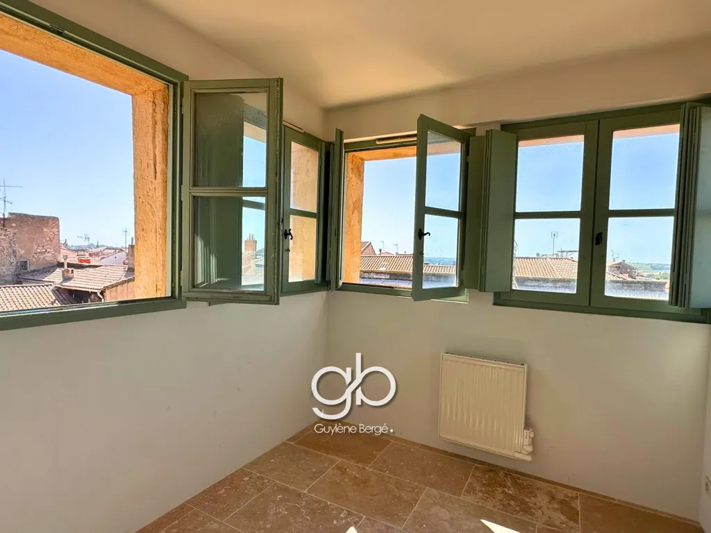 Pièces - Duplex T3 de Caractère dans un Hôtel Particulier à Béziers