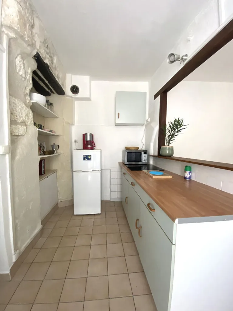 Kitchen - Characterful 2-Bedroom Apartment in Avignon